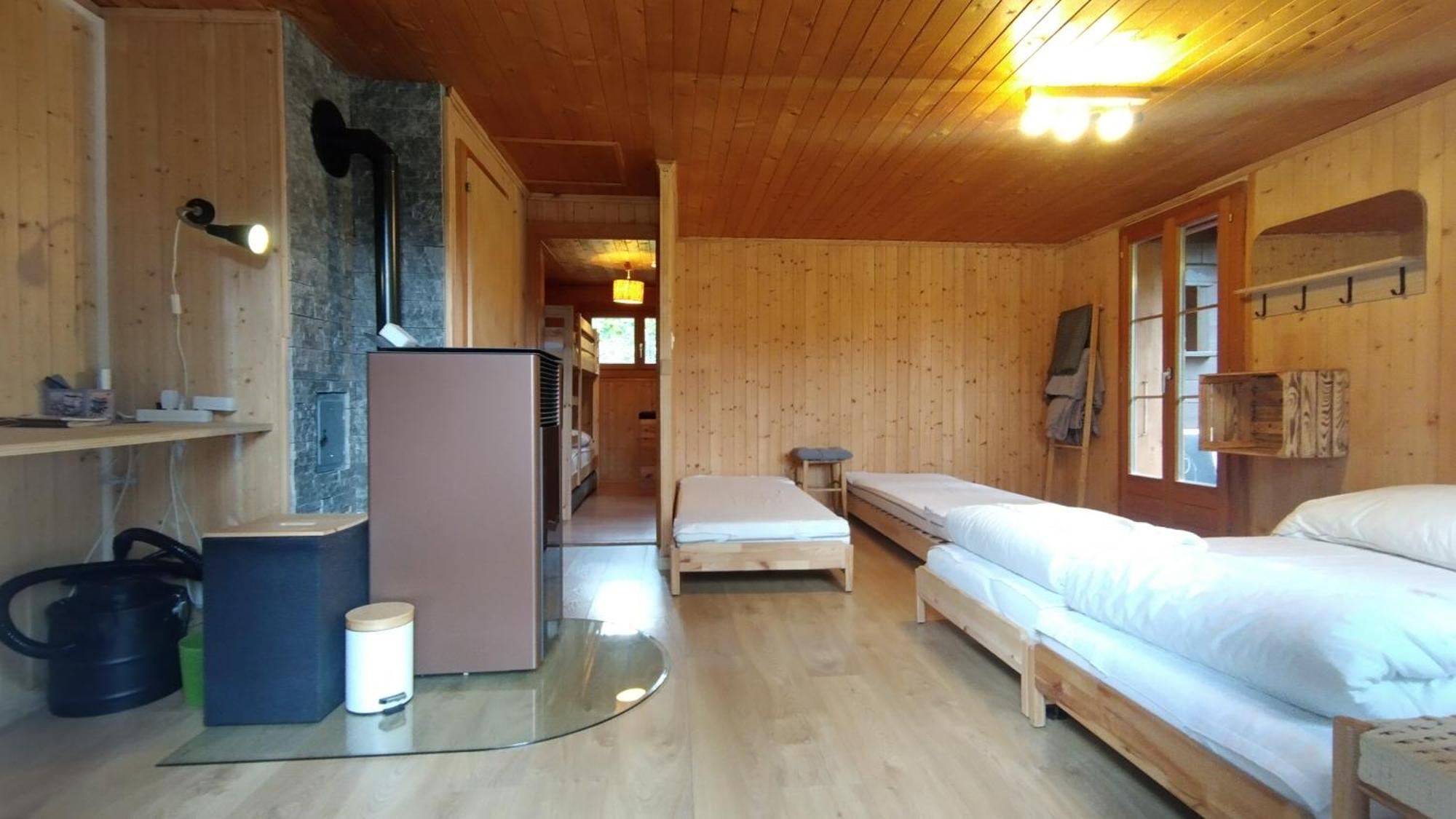Petit Chalet Rustique Et Bucolique Bovernier Εξωτερικό φωτογραφία