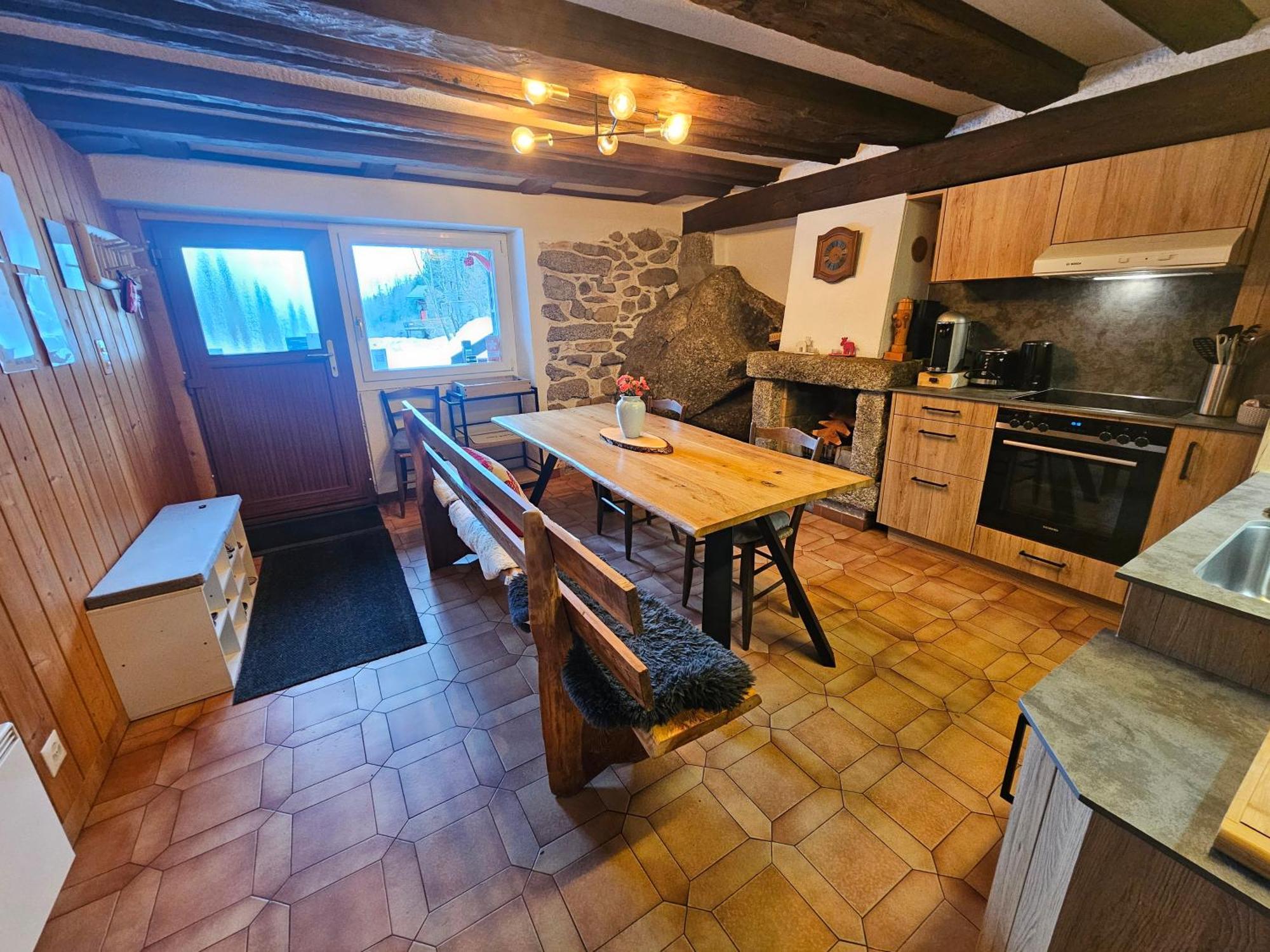 Petit Chalet Rustique Et Bucolique Bovernier Εξωτερικό φωτογραφία